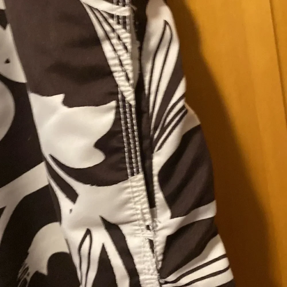 Old Navy XL baggies/ swim trunks